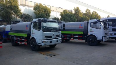 山西太原客戶再訂6臺(tái)掃路車、吸塵車、洗掃車、灑水車